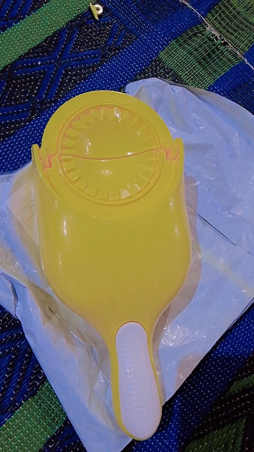 Samosa & Kachori Maker 2 in 1 & 10 Plates Free